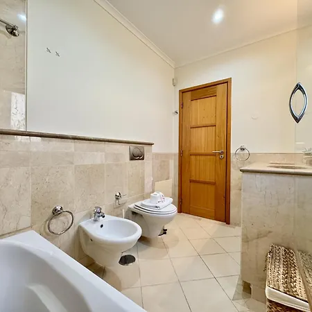 Vilamoura Victoria Boulevard With Pool By Homing Maritenda