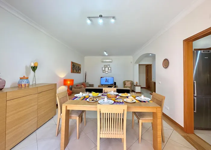 Apartamento Victoria Boulevard With Pool By Homing