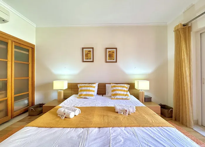 Apartamento Victoria Boulevard With Pool By Homing